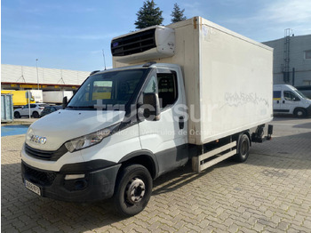 Грузовик с закрытым кузовом IVECO Daily 70c18