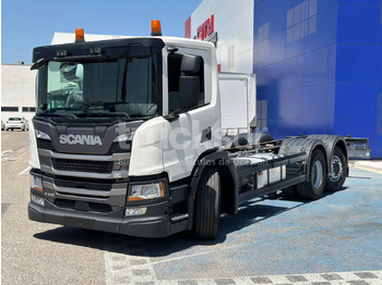 Грузовик-шасси SCANIA P410.26 ejes 6x2*4: фото 2