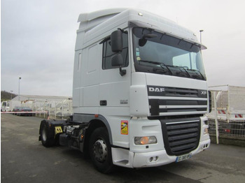 Тягач DAF XF 105 460