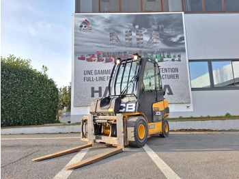 Телескопический погрузчик JCB