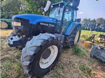 Трактор NEW HOLLAND TM