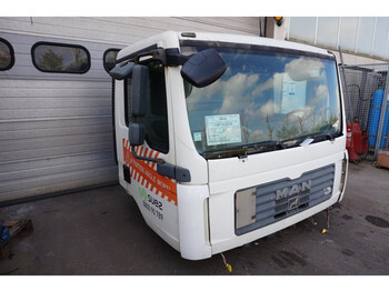 Кабина и интерьер для Грузовиков MAN F99L10 TGM 6 CYL 81.60000-7786: фото 2 Кабина и интерьер для Грузовиков MAN F99L10 TGM 6 CYL 81.60000-7786: фото 2