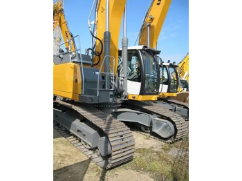 Гусеничный экскаватор LIEBHERR R 938
