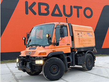 Подметально-уборочная машина UNIMOG U300