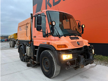 Подметально-уборочная машина Unimog U 300 4x4 TRILETY SK / 6918 hours: фото 5