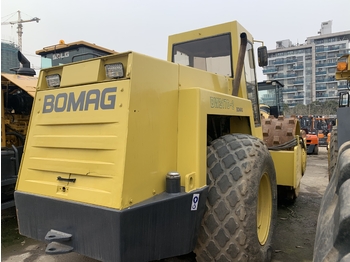 Каток BOMAG BW217D-2: фото 4