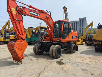 Колёсный экскаватор DOOSAN DH150W-7