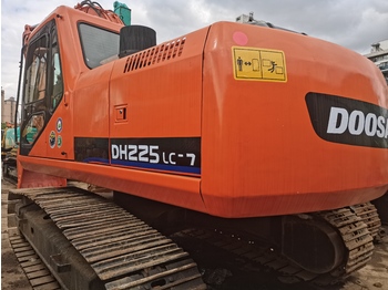 Гусеничный экскаватор DOOSAN DH225LC-7: фото 2