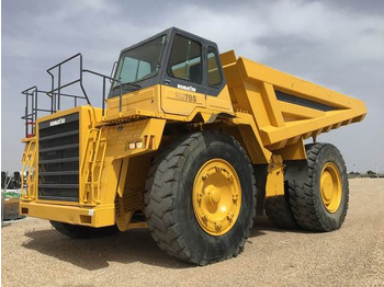 Карьерный самосвал KOMATSU HD785