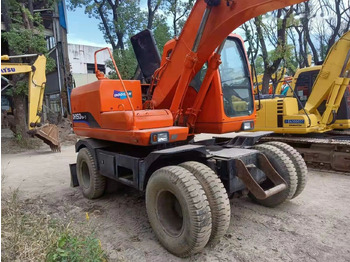 Колёсный экскаватор DOOSAN DH150W