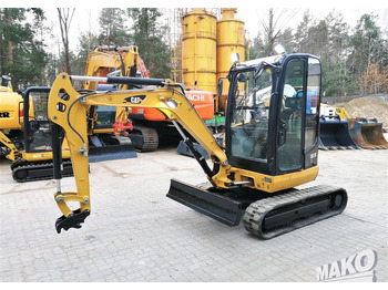 Гусеничный экскаватор CATERPILLAR 302.7DCR