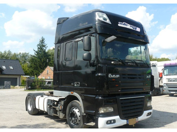 Тягач DAF XF105 460: фото 2