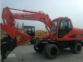 Колёсный экскаватор DOOSAN DH150W-7