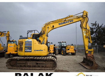 Гусеничный экскаватор KOMATSU PC138