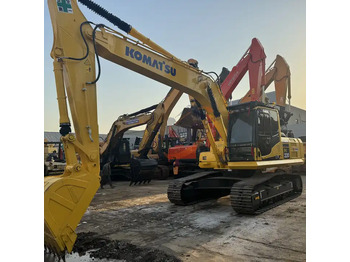 Гусеничный экскаватор 90% New Used Komatus excavator Well-Maintained Pc220-8mo PC200-8 high quality for sale: фото 2