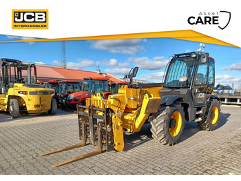 Телескопический погрузчик JCB