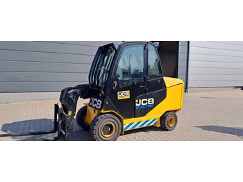 Телескопический погрузчик JCB