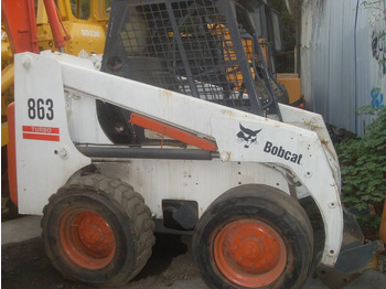 Мини-погрузчик с бортовым поворотом BOBCAT