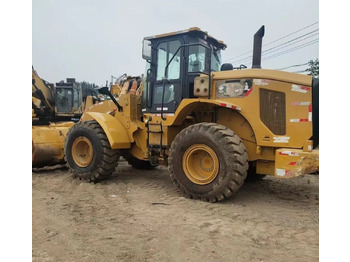 Колёсный погрузчик CATERPILLAR 950GC