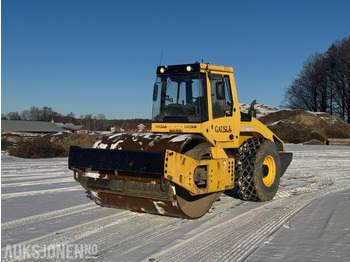 Каток BOMAG