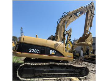 Гусеничный экскаватор CATERPILLAR 320CL