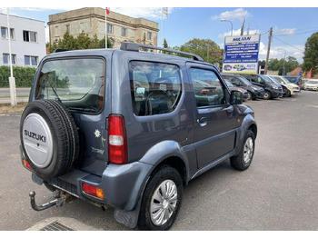 Легковой автомобиль SUZUKI