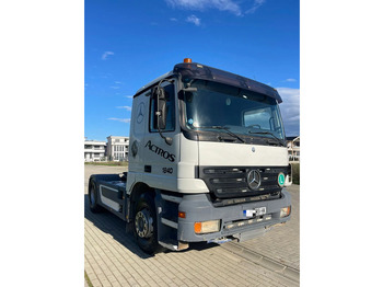 Тягач MERCEDES-BENZ Actros 1840