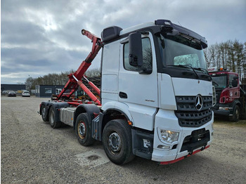 Крюковой мультилифт MERCEDES-BENZ Arocs 3246