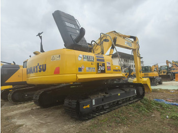 Гусеничный экскаватор KOMATSU PC240LC-8