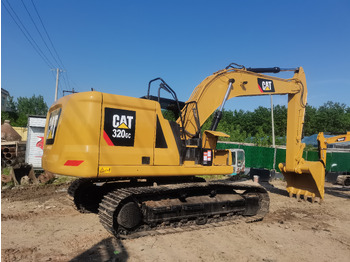 Гусеничный экскаватор CATERPILLAR 320GC