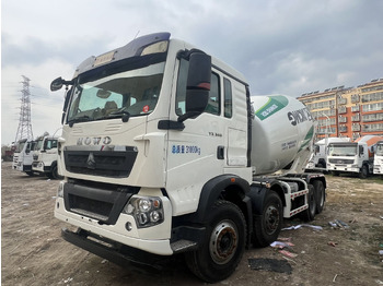 Автобетоносмеситель SINOTRUK HOWO