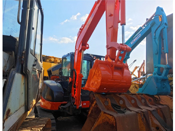 Гусеничный экскаватор HITACHI ZX55