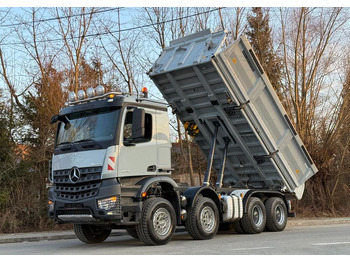 Самосвал MERCEDES-BENZ Arocs