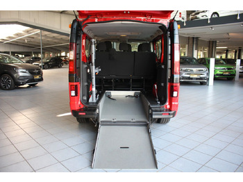 Пассажирский фургон OPEL Vivaro