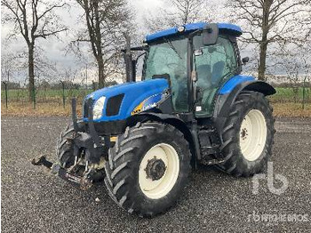 Трактор NEW HOLLAND T6020