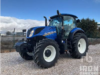 Трактор NEW HOLLAND T7