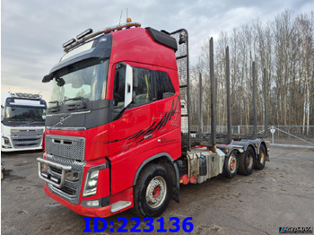 Лесовоз VOLVO FH16 750