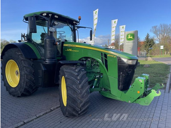 Трактор JOHN DEERE 8R Series