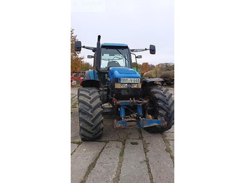 Трактор New Holland 8560: фото 4