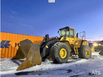 Колёсный погрузчик VOLVO L220E