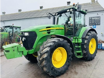 Трактор JOHN DEERE 7930