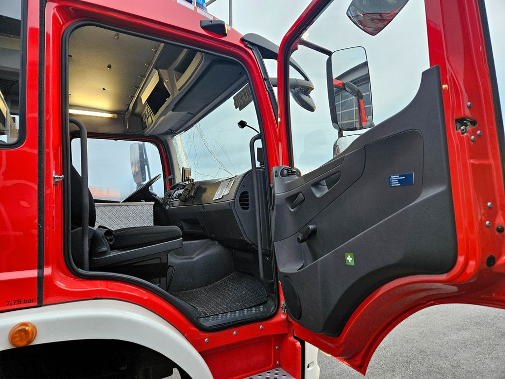 Грузовик Mercedes-Benz Atego 1529 4x4 Feuerwehr Schlingmann LF20: фото 11