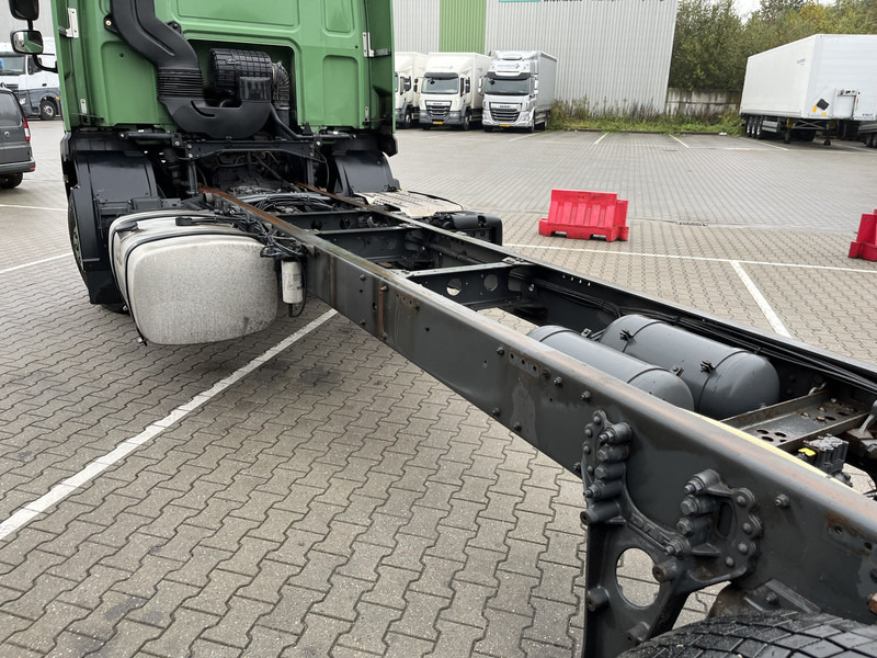 Грузовик-шасси DAF CF 220 FA / Chassis - Cabine 7.5 mtr / 603 dkm / Loadlift / APK TUV 04-25: фото 11