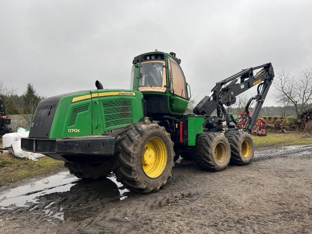 Харвестер John Deere 1170 E: фото 17