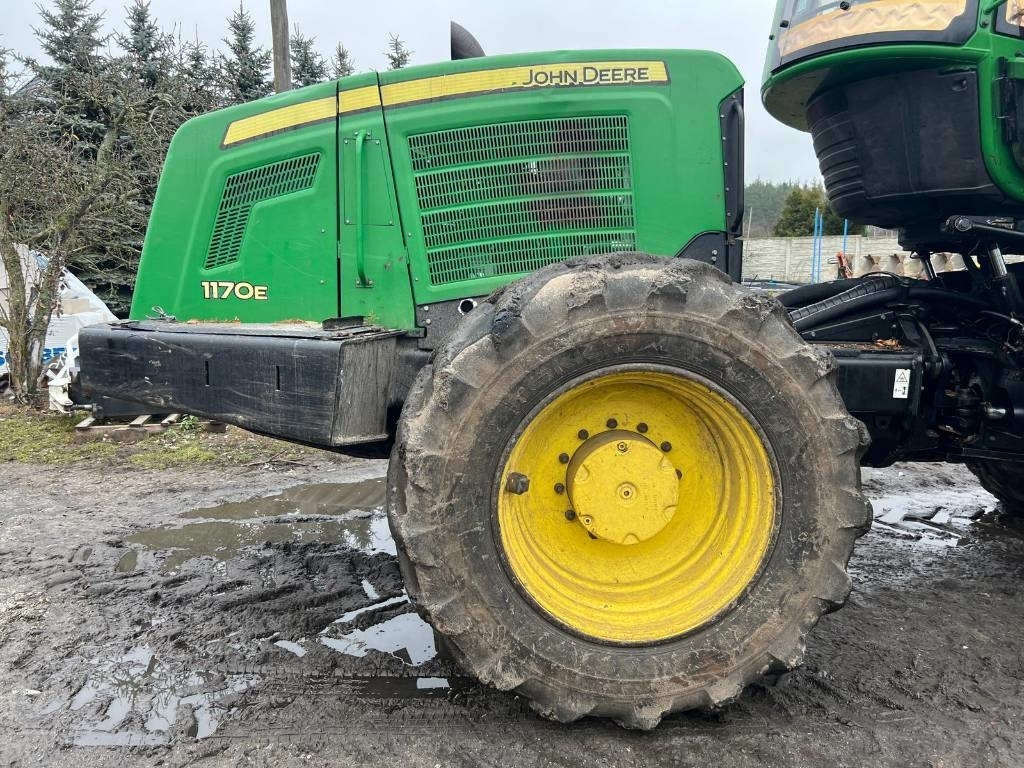 Харвестер John Deere 1170 E: фото 14