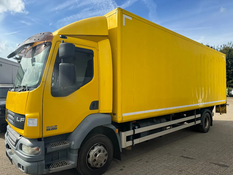 Грузовик с закрытым кузовом DAF LF 55.220 **EURO5-MANUAL GEARBOX-BELGIAN TRUCK**: фото 1