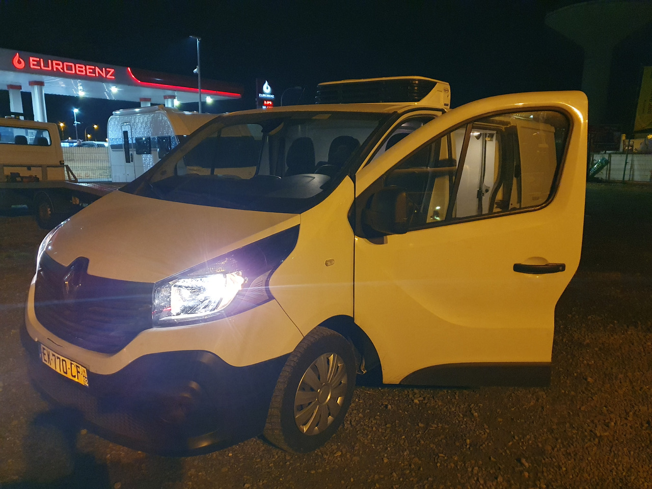 Фургон-рефрижератор RENAULT TRAFIC L2H1 CHLODNIA MROZNIA CARRIER+230V KLIMA NAVI KAMERA EURO6 [ Copy ] [ Copy ]: фото 18