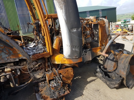 Двигатель и запчасти Valtra T174ea Front, Rear Axle, Engine, Transmission, Hydraulic, Lift Parts: фото 8