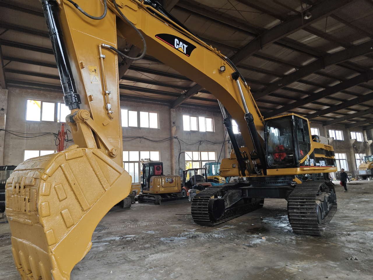 Гусеничный экскаватор CATERPILLAR 345B Used cat 45ton excavator: фото 6