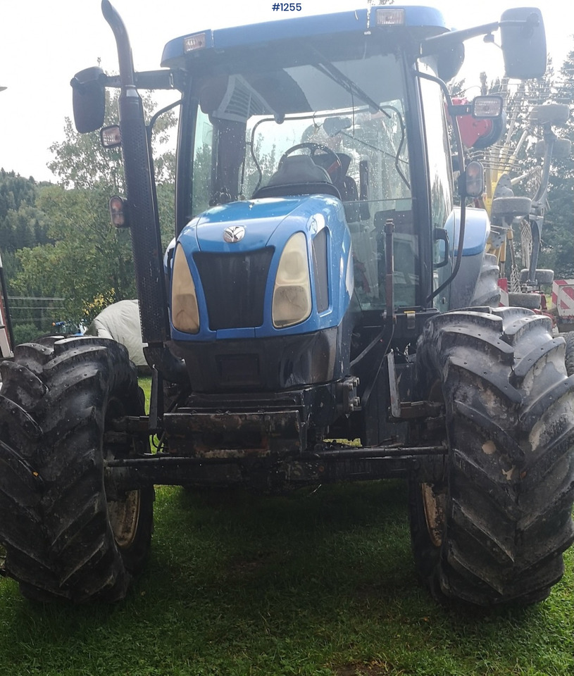 Трактор 2005 New Holland TS110A: фото 8